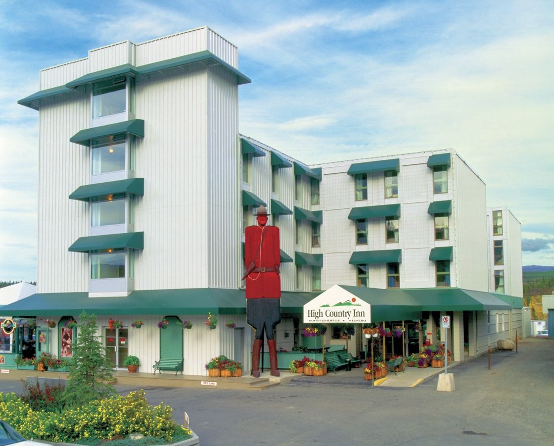 ווייטהורס Coast High Country Inn מראה חיצוני תמונה